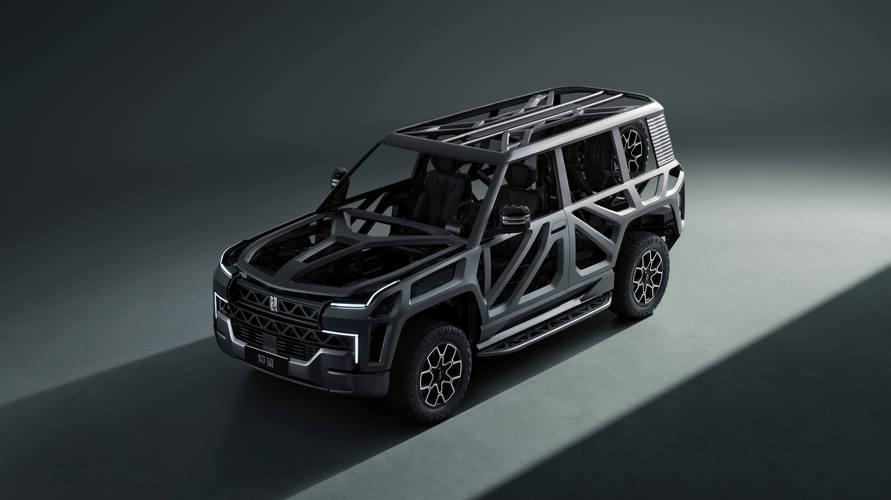 东莞197仰望U8硬派越野的科技魅力，国能汽车对传统燃油车市场的冲击